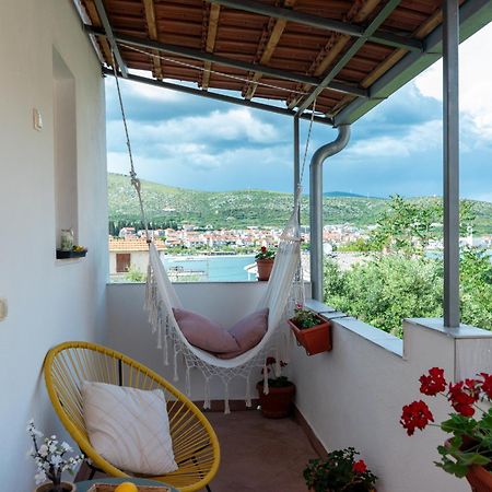 Studio Apartment Coce Trogir Exterior photo