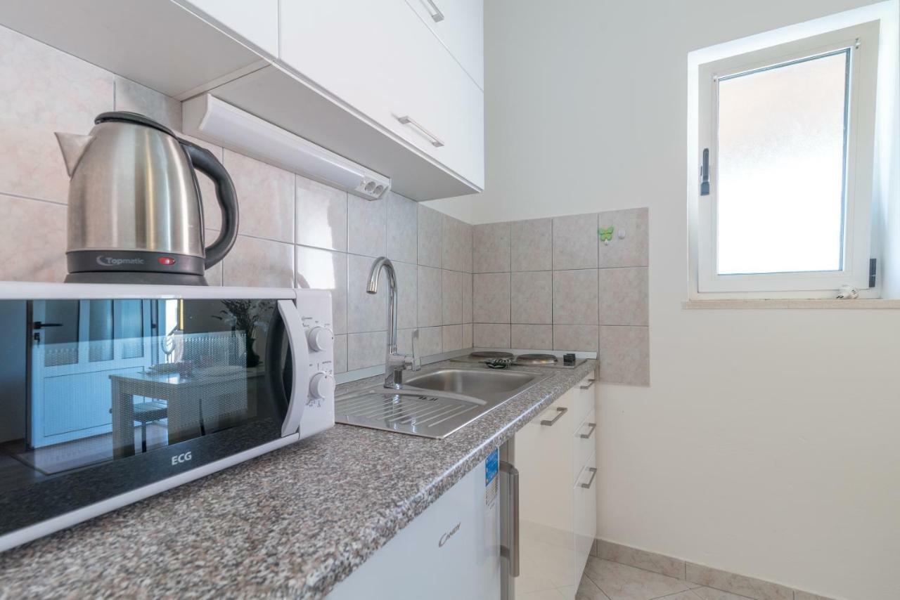 Studio Apartment Coce Trogir Exterior photo